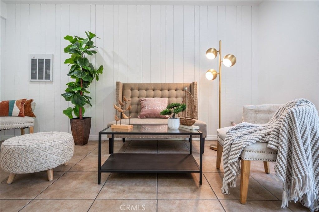 Image 2 of property listing at 378 S Miraleste Drive 426, San Pedro, CA 90732
