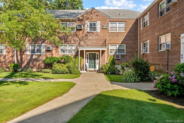 89-20 155th Avenue 20, Howard Beach, NY 11414