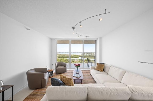 1800 BENJAMIN FRANKLIN DRIVE A1003, Sarasota, FL 34236