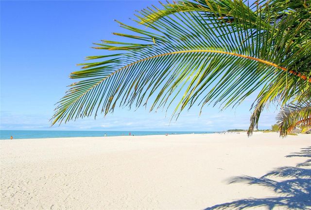 1800 BENJAMIN FRANKLIN DRIVE A1003, Sarasota, FL 34236