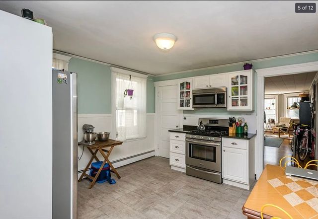 20 Prescott St 1, Salem, MA 01970