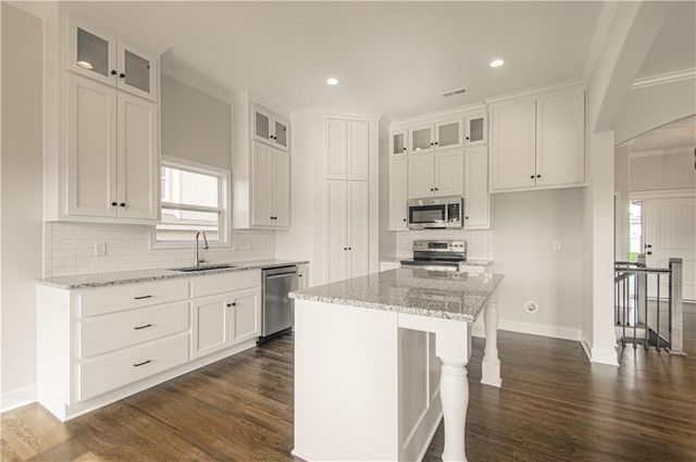 4806 NE 105th Street, Kansas City, MO 64156