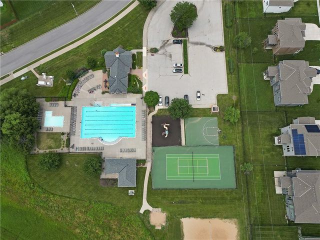 4806 NE 105th Street, Kansas City, MO 64156