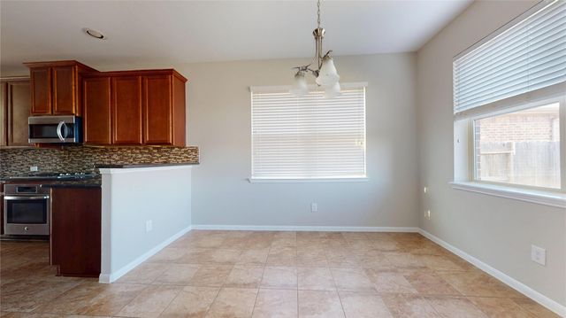 20254 Fossil Valley Lane, Cypress, TX 77433