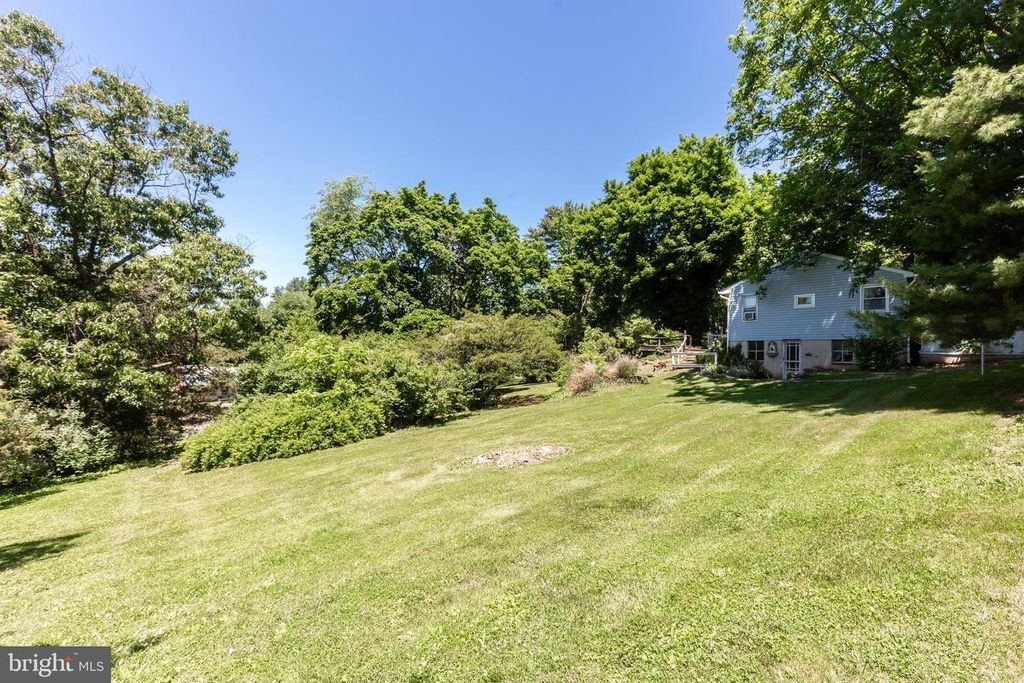 Image 31 of property listing at 1023 CHERRYTOWN RD, Westminster, MD 21158