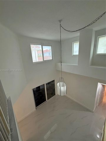 14816 SW 104th St 89, Miami, FL 33196
