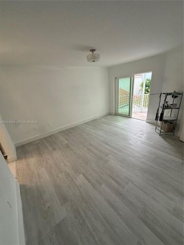 14816 SW 104th St 89, Miami, FL 33196