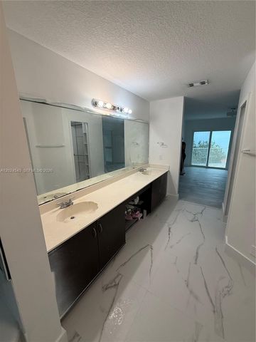 14816 SW 104th St 89, Miami, FL 33196