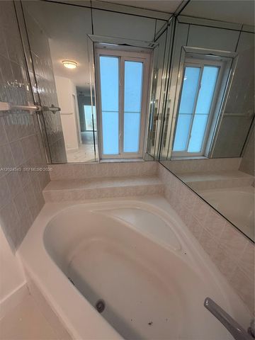 14816 SW 104th St 89, Miami, FL 33196