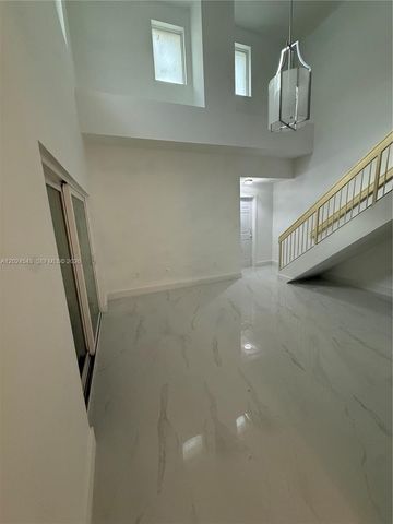14816 SW 104th St 89, Miami, FL 33196