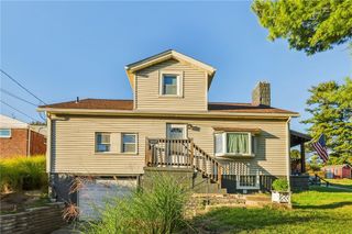 1139 Broughton Rd, South Park, PA 15236