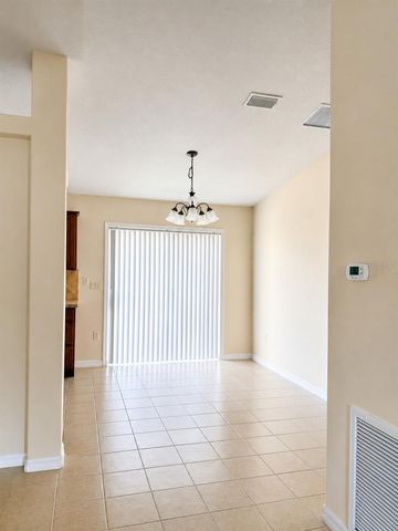 8721 SE 157TH STREET, Summerfield, FL 34491