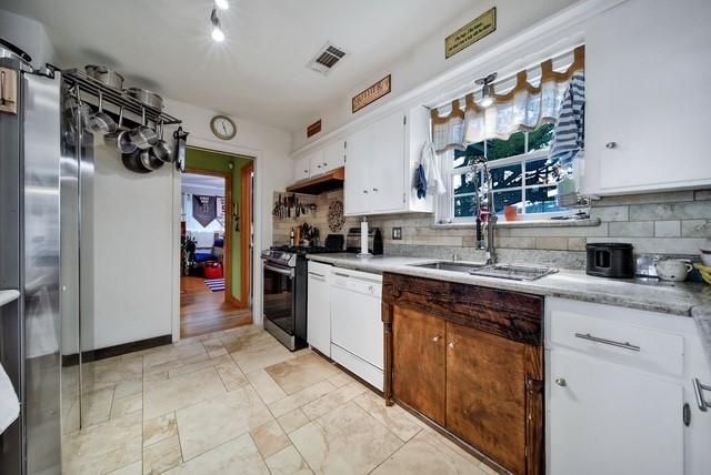 7031 Triola Lane, Houston, TX 77074