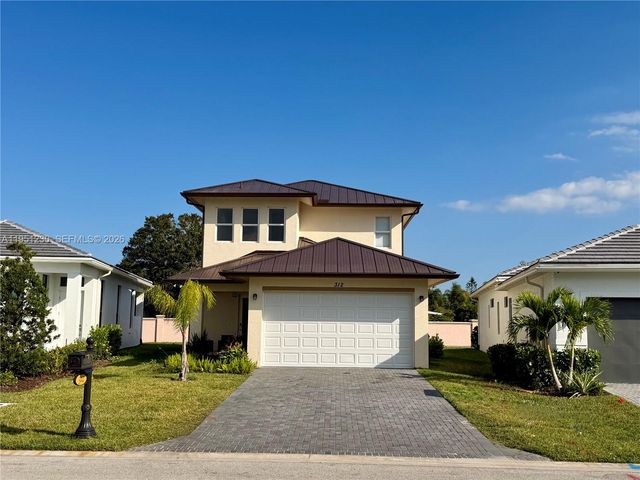 312 SE Via Sangro, Port St. Lucie, FL 34952