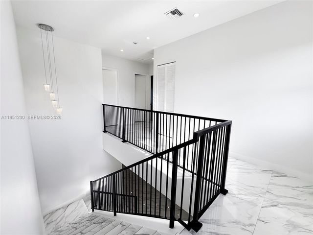 312 SE Via Sangro, Port St. Lucie, FL 34952