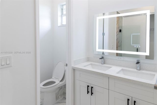 312 SE Via Sangro, Port St. Lucie, FL 34952