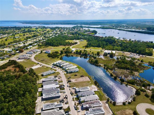 312 SE Via Sangro, Port St. Lucie, FL 34952