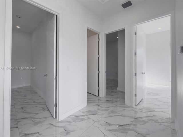 312 SE Via Sangro, Port St. Lucie, FL 34952