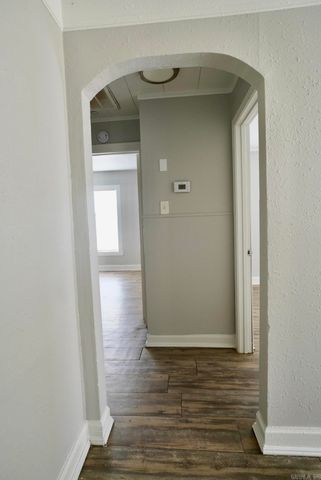 309 Roosevelt Cir, Morrilton, AR 72110