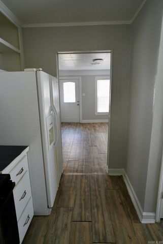 309 Roosevelt Cir, Morrilton, AR 72110