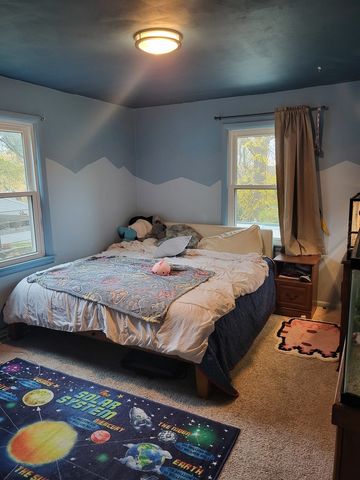 914 Cooper Street, Dixon, IL 61021