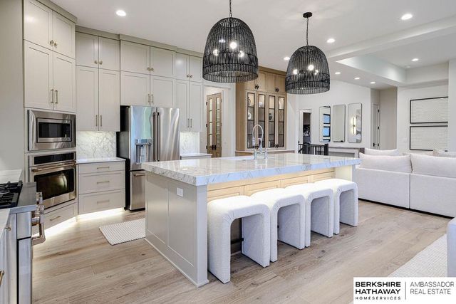 11414 S 120th Avenue, Papillion, NE 68046