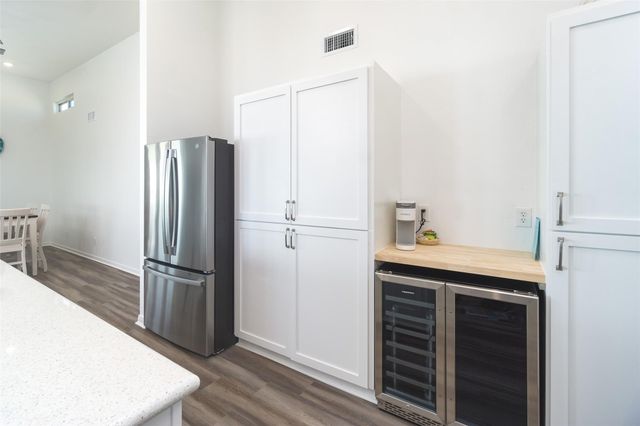 16627 Jamaica Beach Road, Galveston, TX 77554