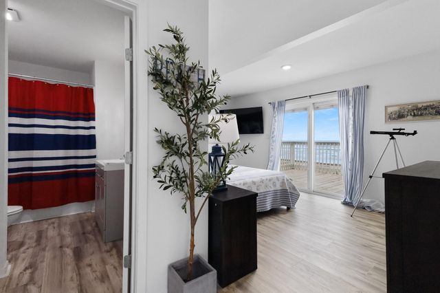 16627 Jamaica Beach Road, Galveston, TX 77554