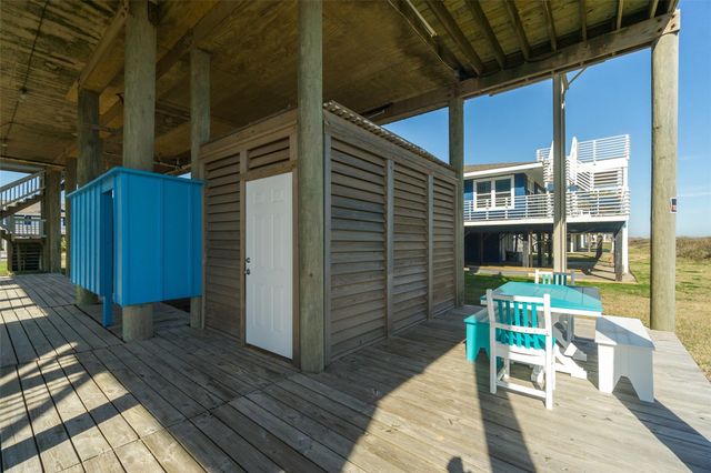 16627 Jamaica Beach Road, Galveston, TX 77554