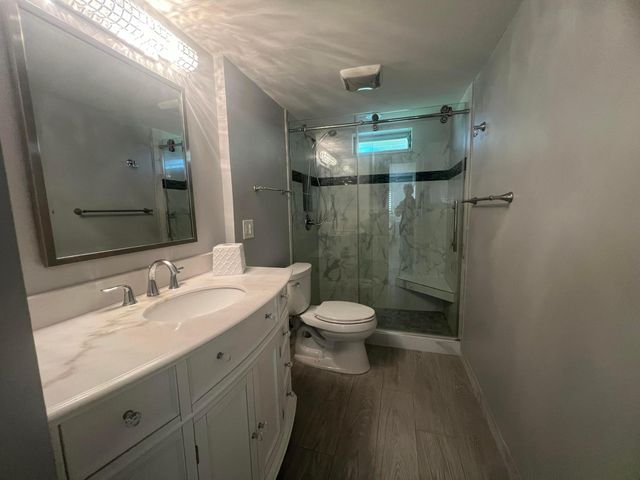 2615 NE 3rd Court 213, Boynton Beach, FL 33435