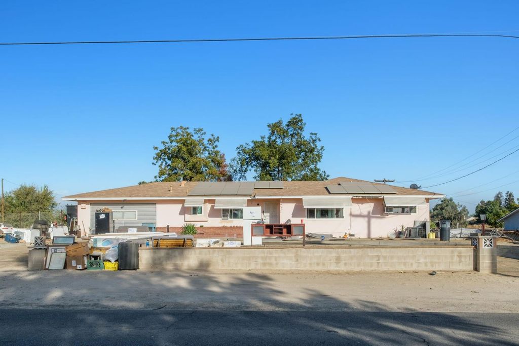 Image 12 of property listing at 10166 S Highland Avenue, Selma, CA 93662