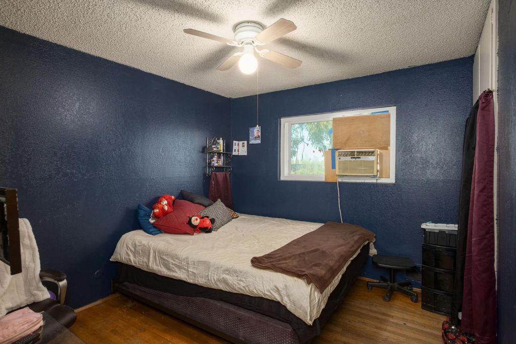 Image 7 of property listing at 10166 S Highland Avenue, Selma, CA 93662