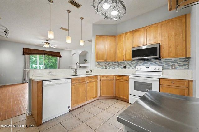 711 SID Drive, Jacksonville, FL 32218