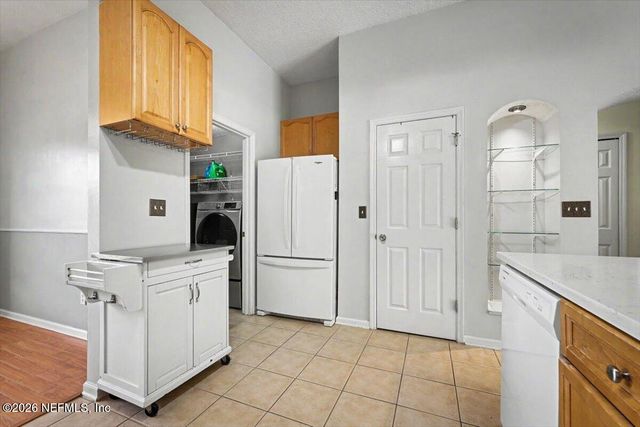 711 SID Drive, Jacksonville, FL 32218