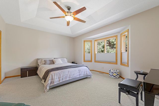 2065 Raspberry Ridge Place NE, Owatonna, MN 55060