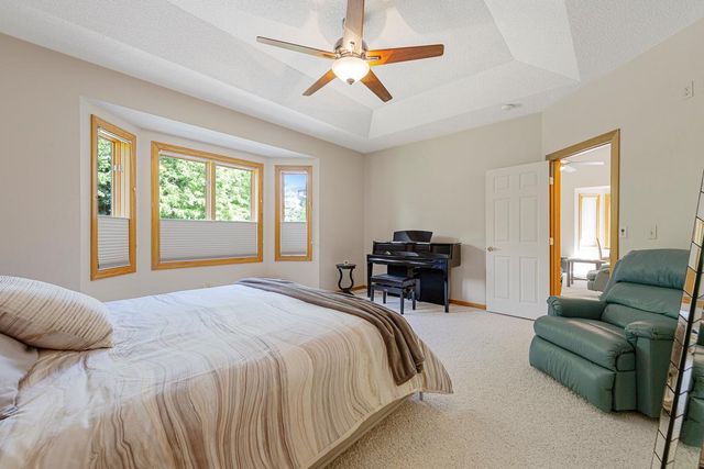 2065 Raspberry Ridge Place NE, Owatonna, MN 55060