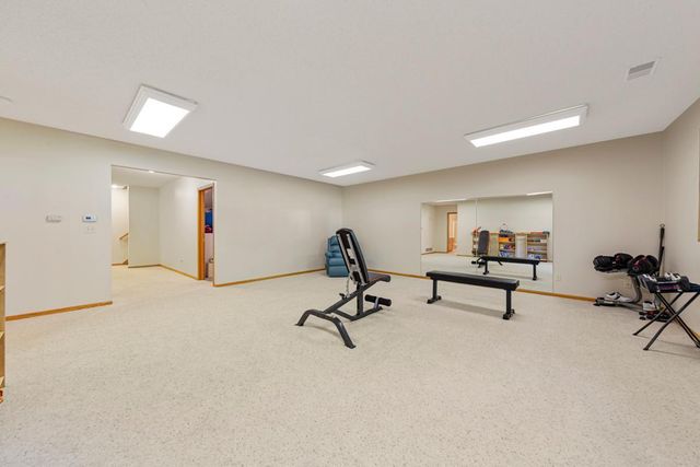 2065 Raspberry Ridge Place NE, Owatonna, MN 55060