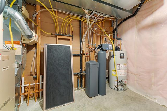 2065 Raspberry Ridge Place NE, Owatonna, MN 55060