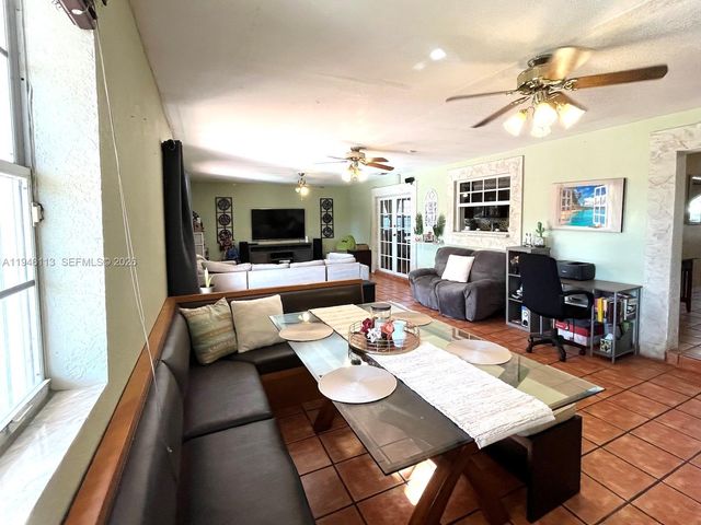 16200 SW 284th St, Homestead, FL 33033