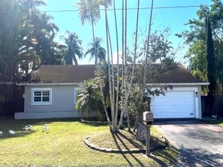 16200 SW 284th St, Homestead, FL 33033