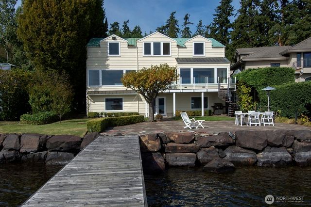 8319 NE Juanita Drive, Kirkland, WA 98034