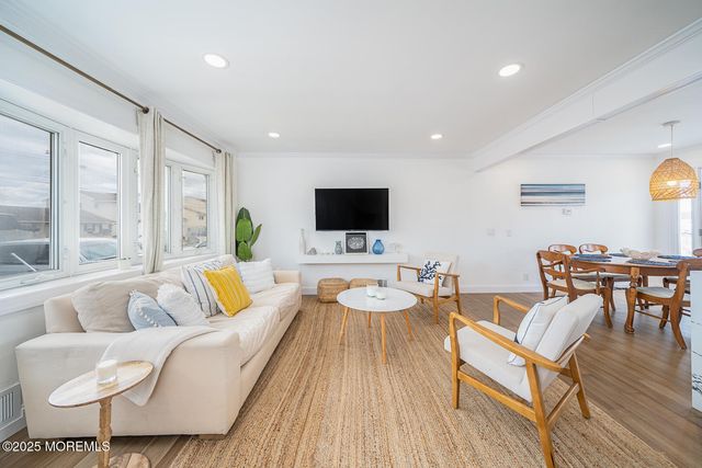 58 E Lagoona Drive, Brick, NJ 08723