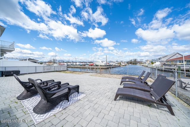 58 E Lagoona Drive, Brick, NJ 08723