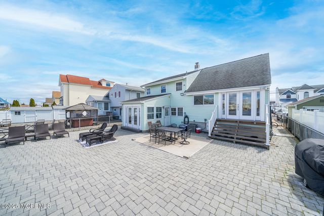 58 E Lagoona Drive, Brick, NJ 08723