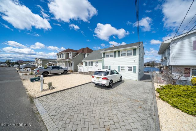 58 E Lagoona Drive, Brick, NJ 08723