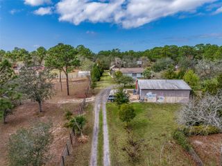 8279 SUNSHINE GROVE RD, Brooksville, FL 34613