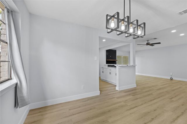 10415 Towne Oak Lane, Sugar Land, TX 77498