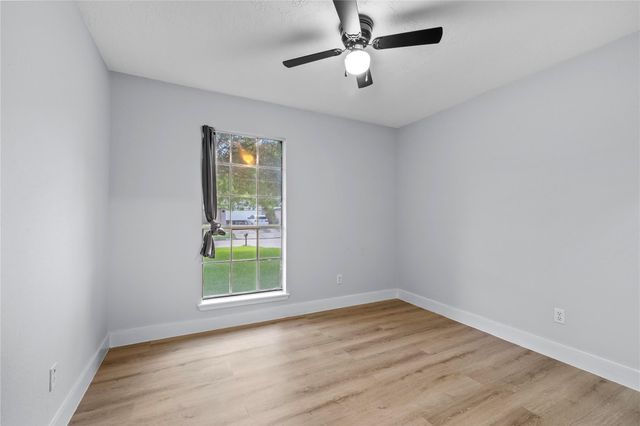 10415 Towne Oak Lane, Sugar Land, TX 77498