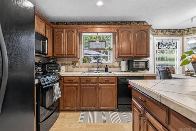 107 Little Creek Road, Sherwood, AR 72120