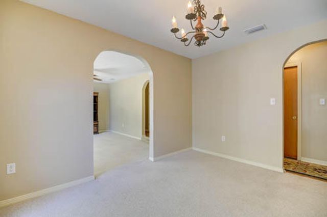 613 NE Cambridge Avenue, Fort Walton Beach, FL 32547